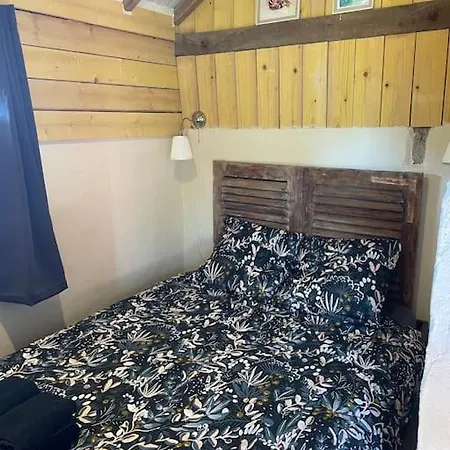 Maisonnette A La Campagne Gennetines Esterno foto